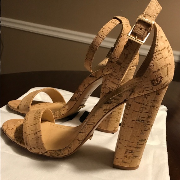 Schutz Cork Heels-sz 7 - Picture 8 of 10
